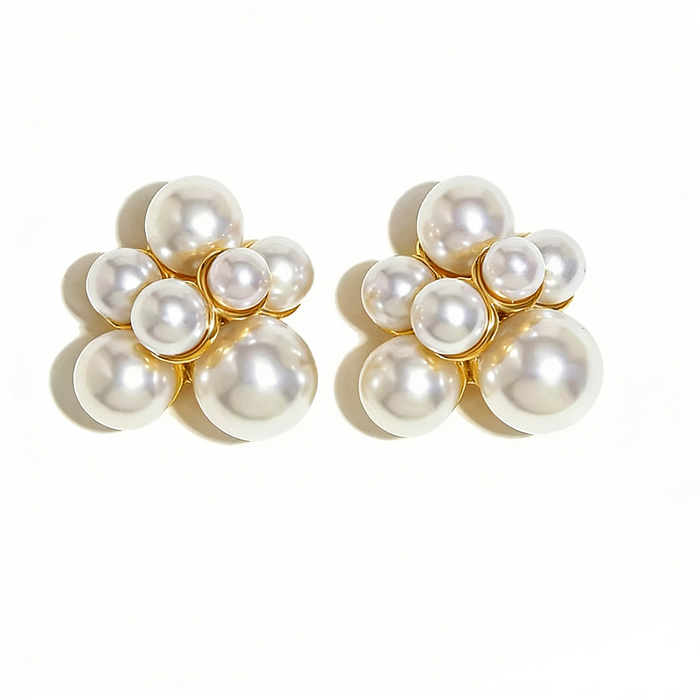 Pearl cluster studs goldplated
